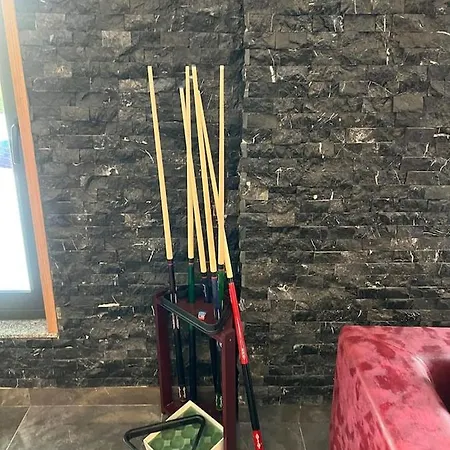 In Royalgarden Means Life 阿拉尼亚